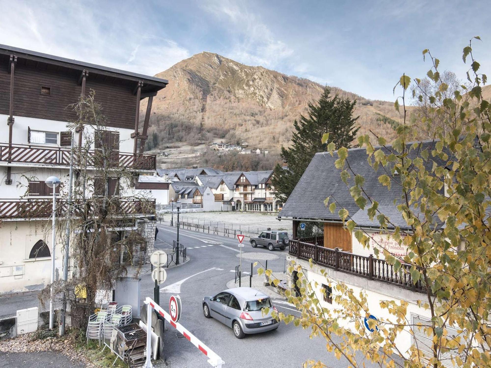 Appartement Duplex Centre Saint-Lary Avec Piscine, Sauna Et Parking - Fr-1-296-395 Exterior foto