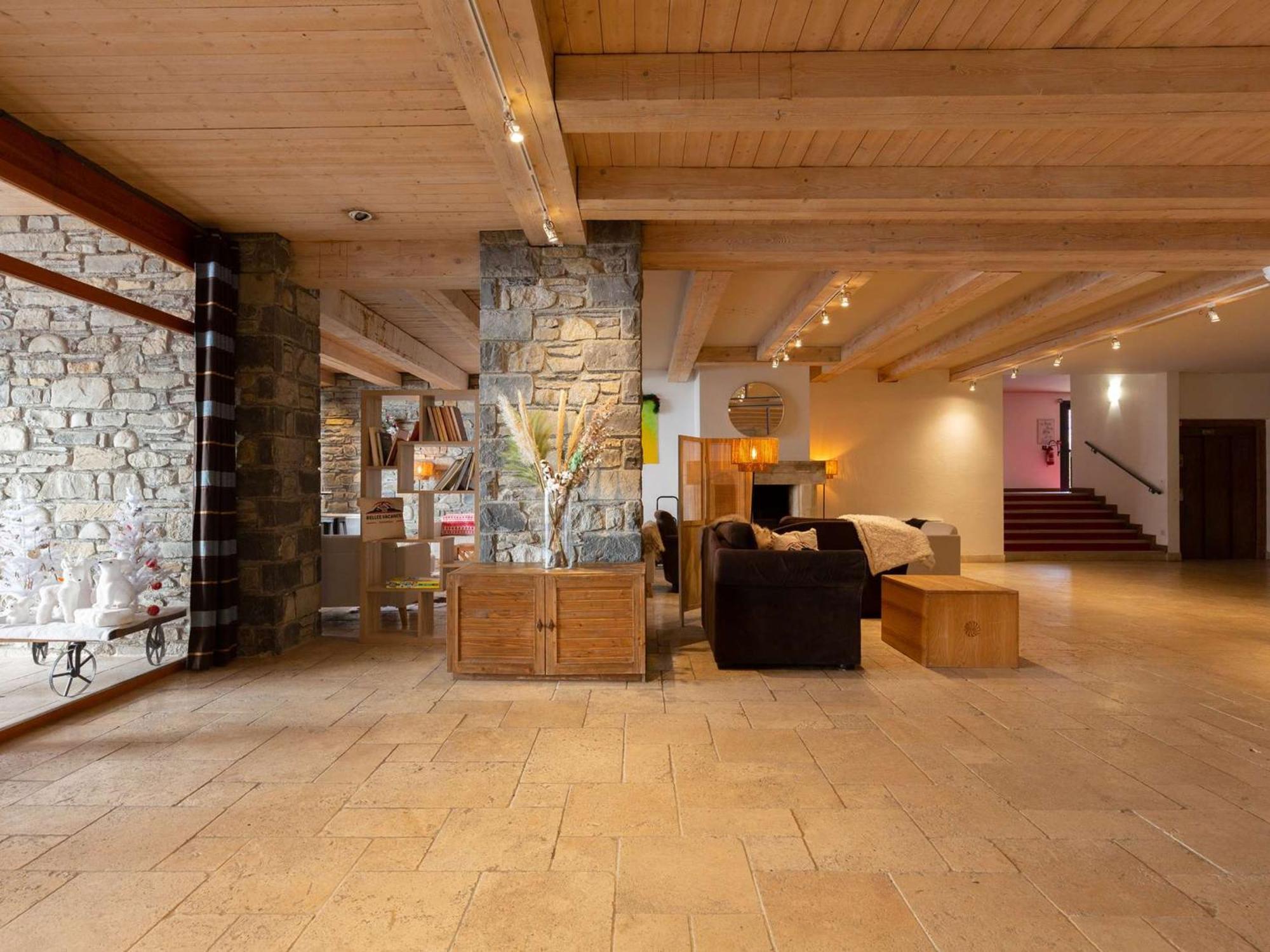 Appartement Duplex Centre Saint-Lary Avec Piscine, Sauna Et Parking - Fr-1-296-395 Exterior foto